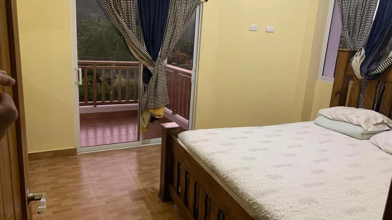 Villa En Jarabacoa Con Piscina