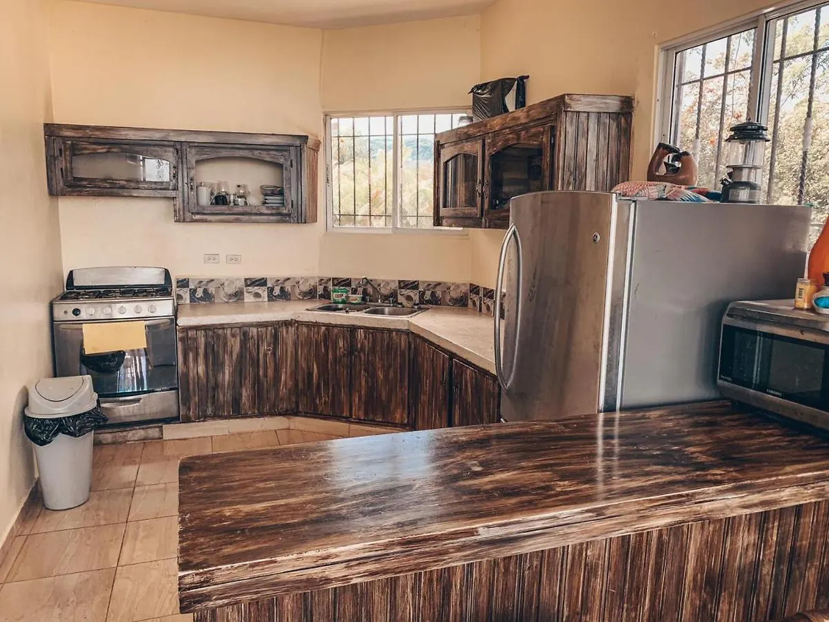 Villa En Jarabacoa Con Piscina 0*,
